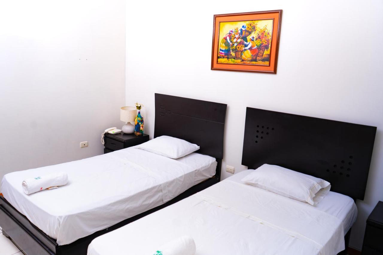 Hotel Residencial Brest Amazon Tarapoto Extérieur photo