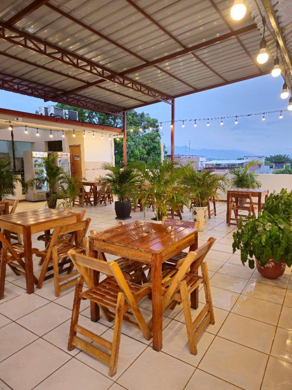 Hotel Residencial Brest Amazon Tarapoto Extérieur photo